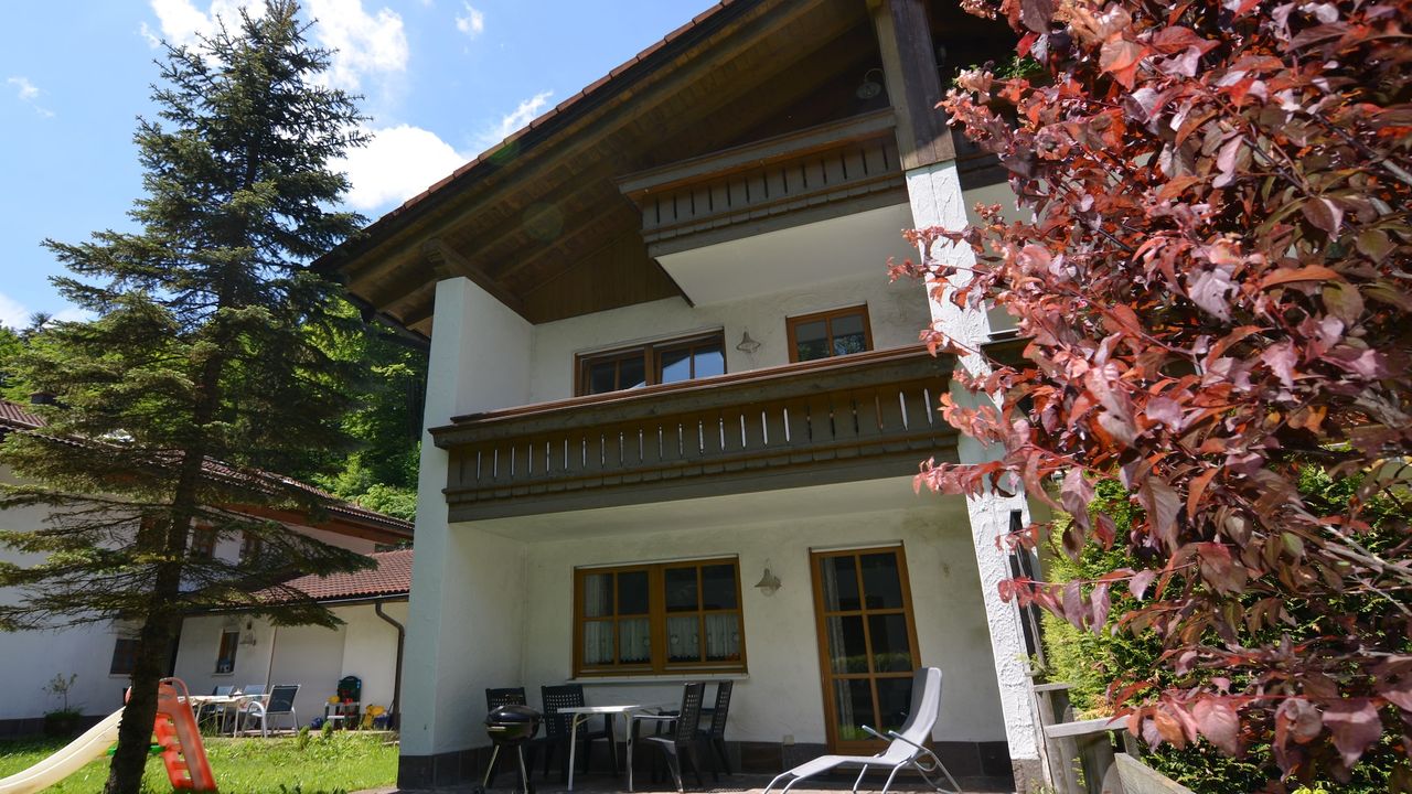 ExteriorSummer ExteriorSummer